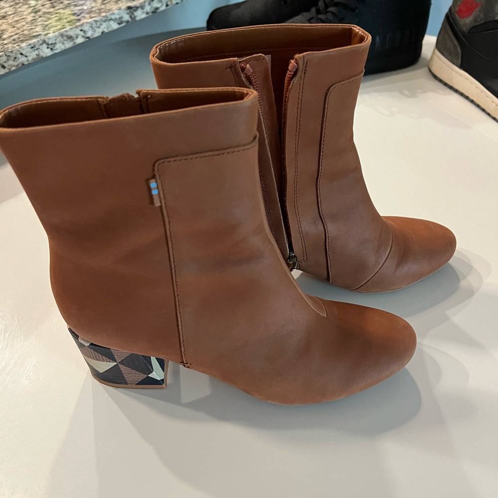 Toms boots